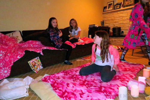 Waiting For Her Massage To Start. Waiting For Her Massage To Start.