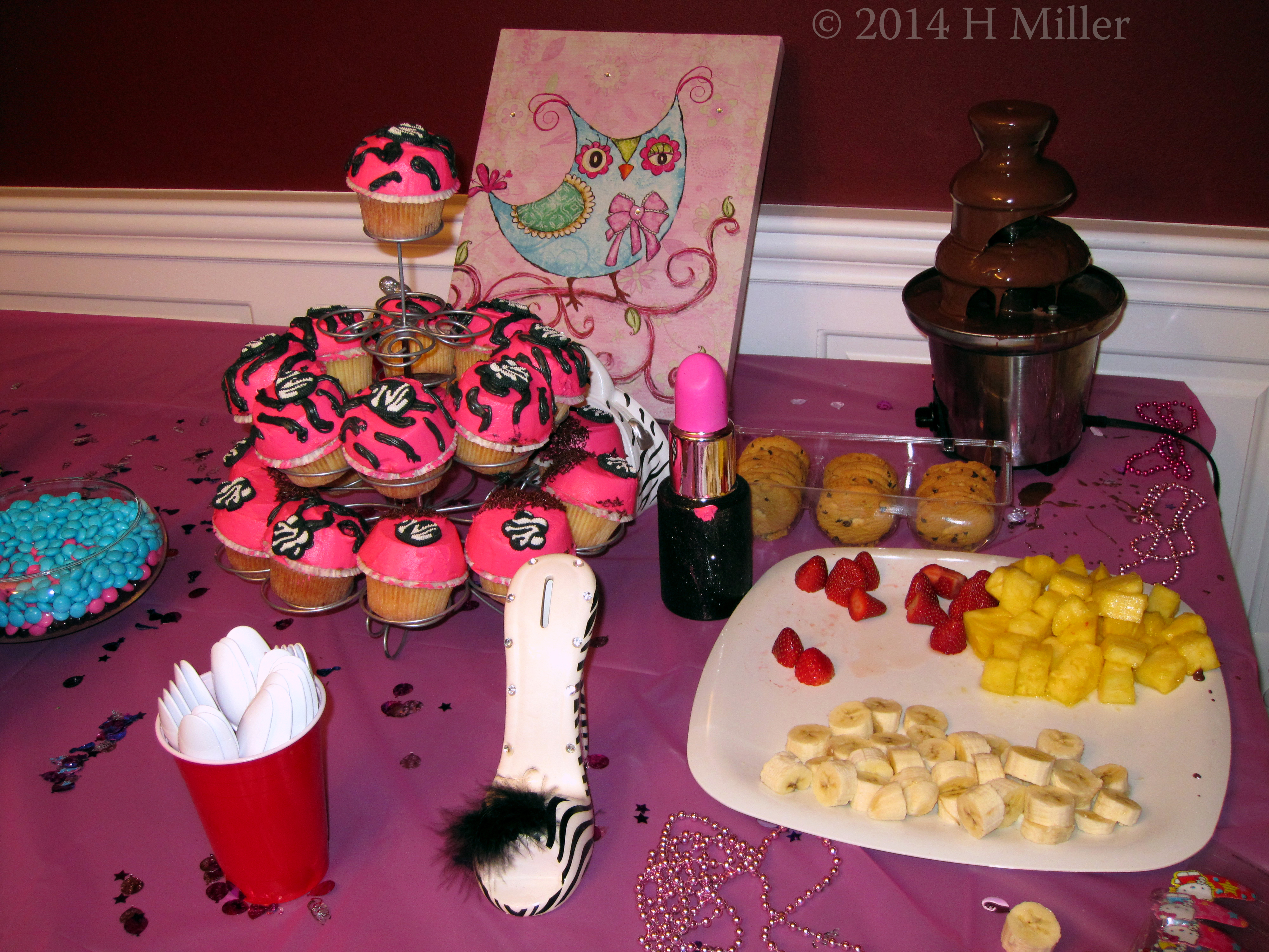 Kids Spa Party Treats Table Kids Spa Party Treats Table