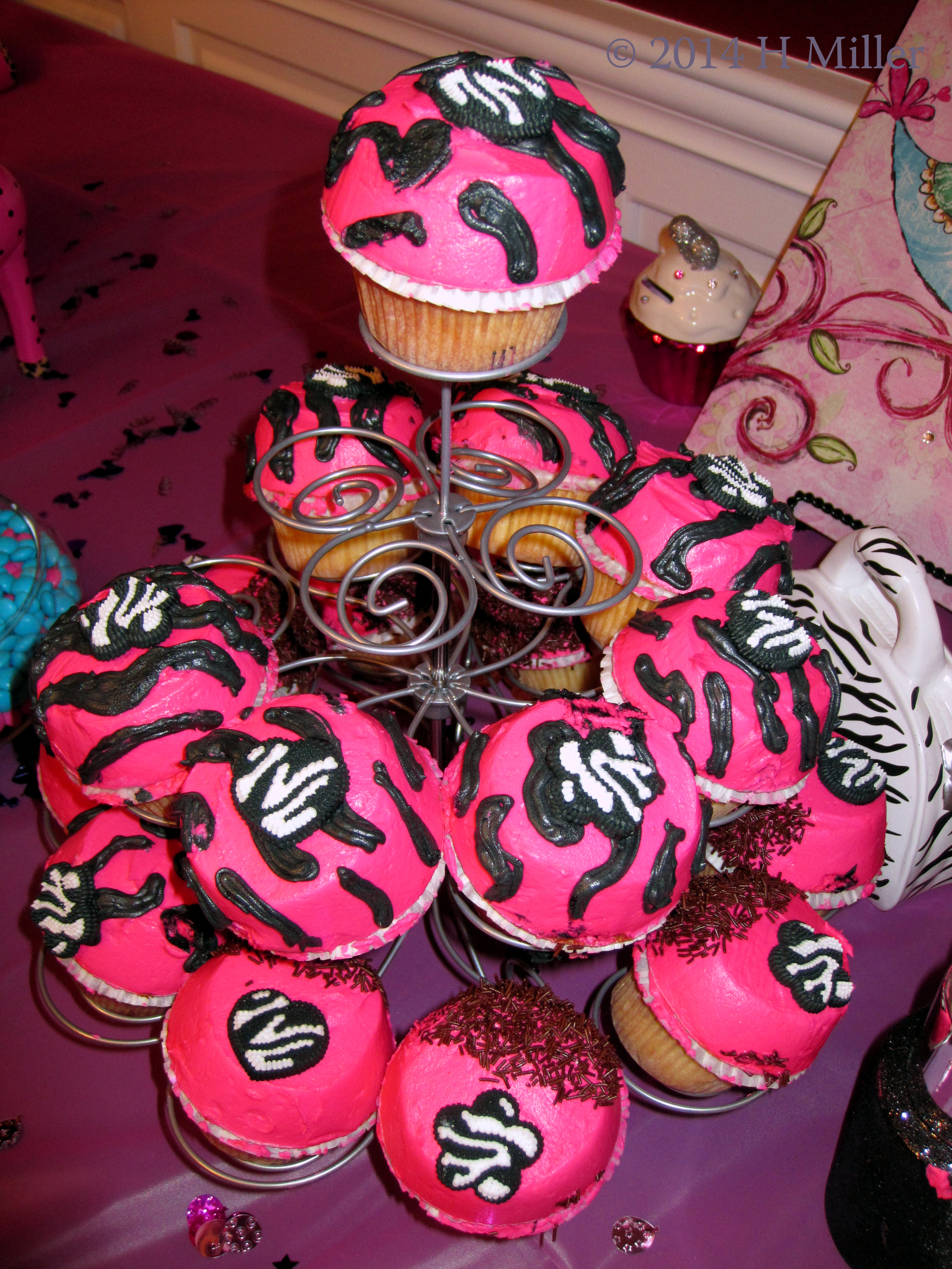 Yummy Cupcakes For Cassandra's Birthday Closer View. Yummy Cupcakes For Cassandra's Birthday Closer View.