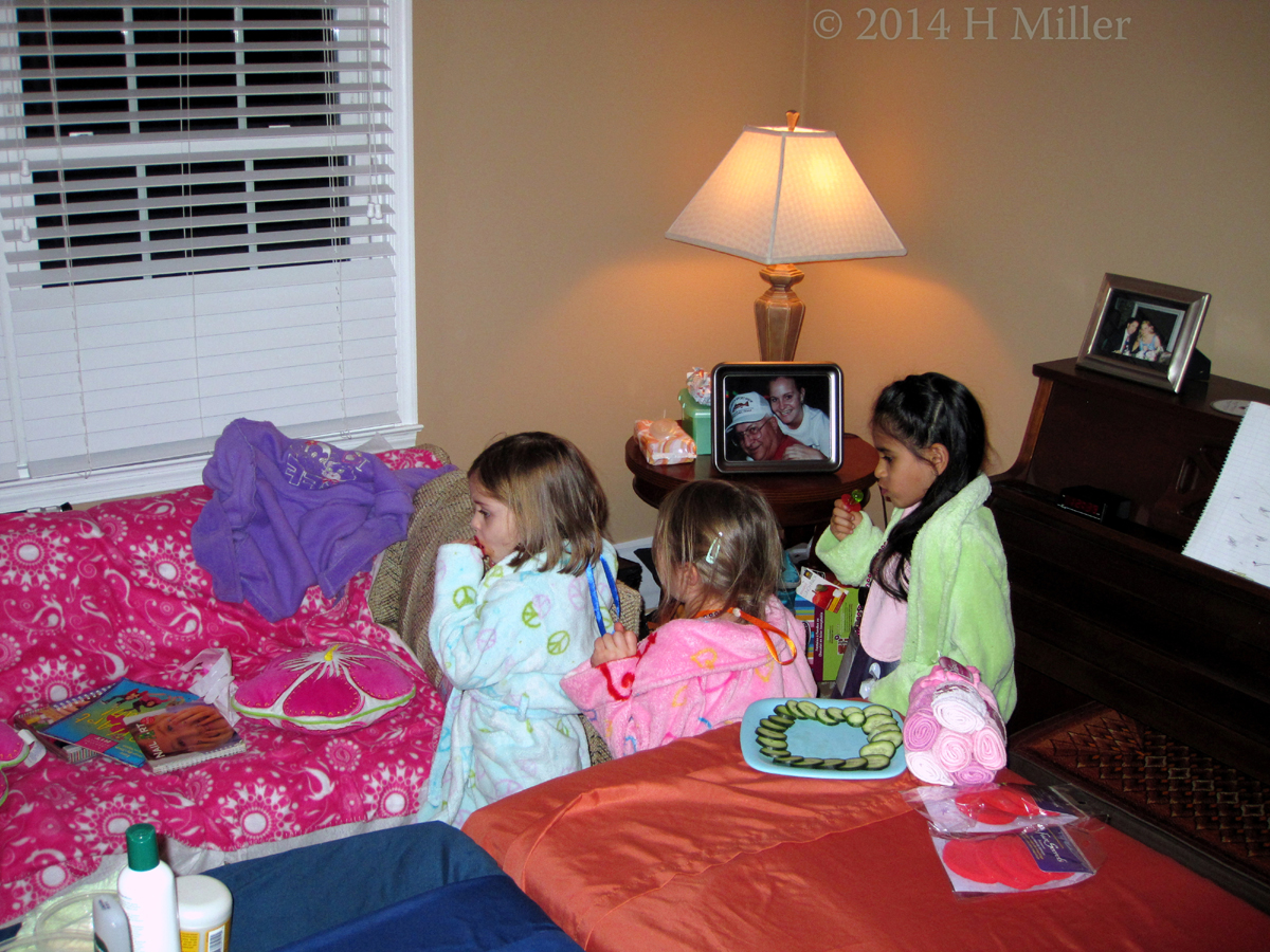 Ready To Start The Spa Activities. Ready To Start The Spa Activities.