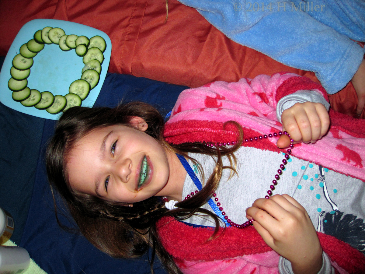 Spa Birthday Party Facial Activity About To Begin. Spa Birthday Party Facial Activity About To Begin.