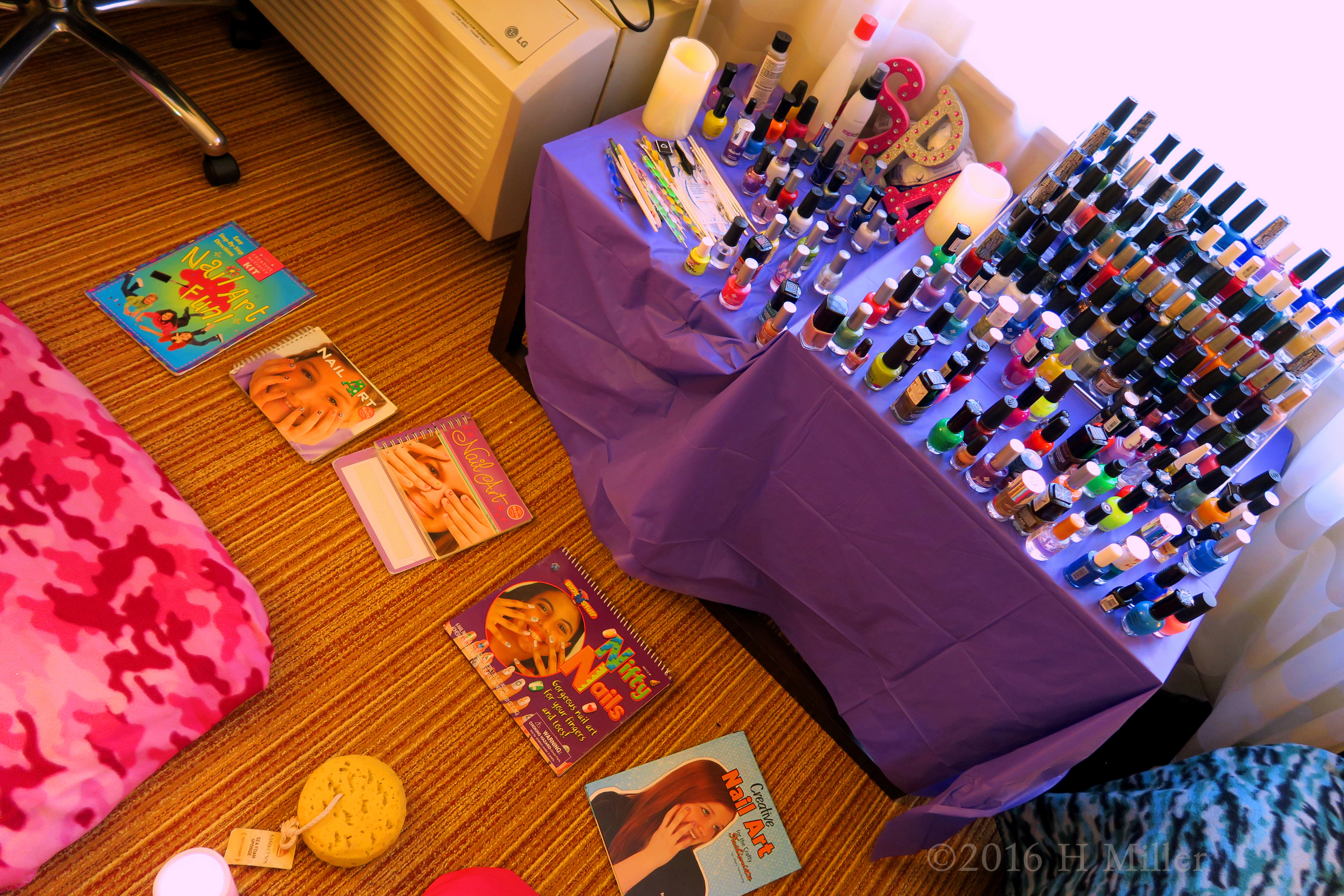 Hotel Spa Party Nail Art Area With Books. Hotel Spa Party Nail Art Area With Books.