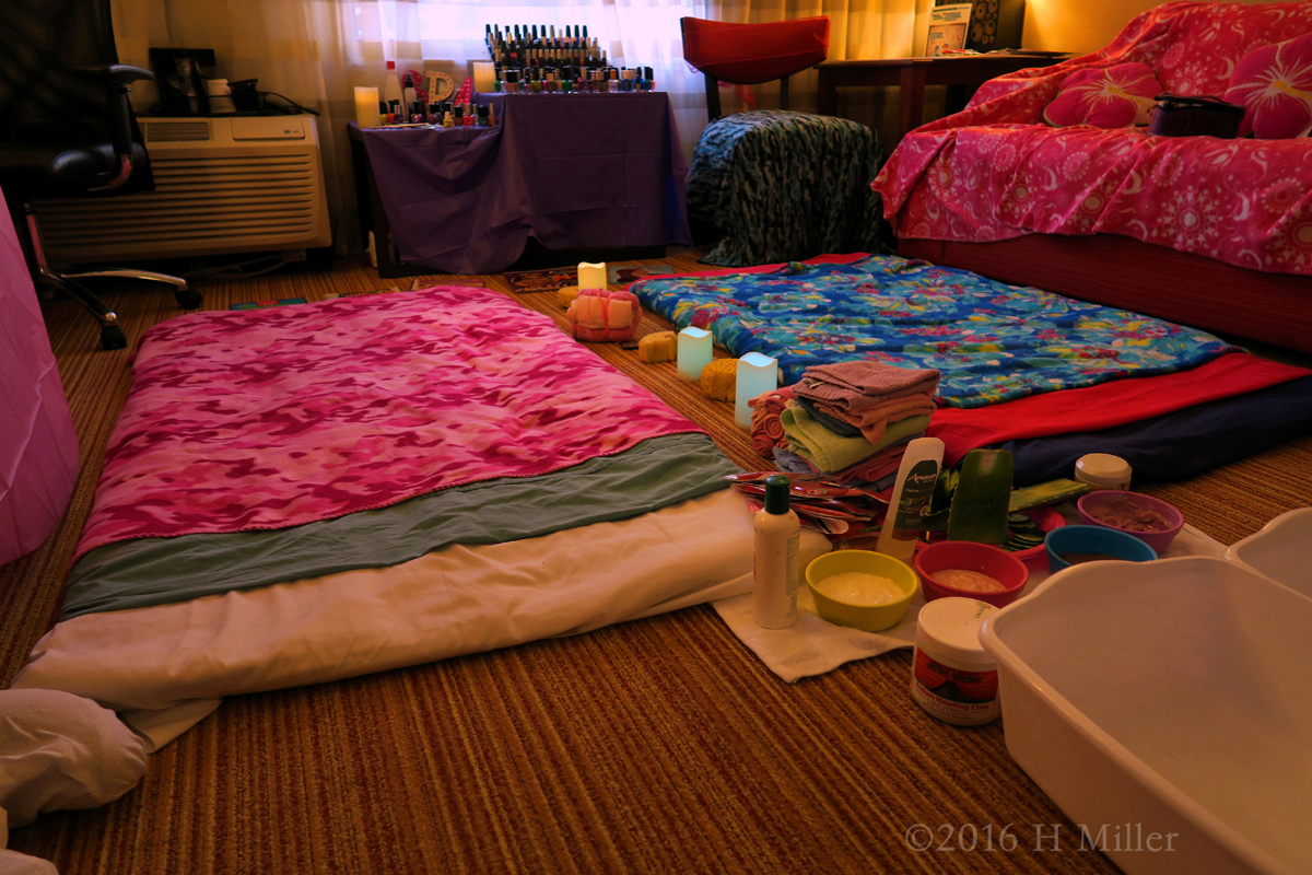 Kids Facials Area With LED Candles And Spa Decor. 