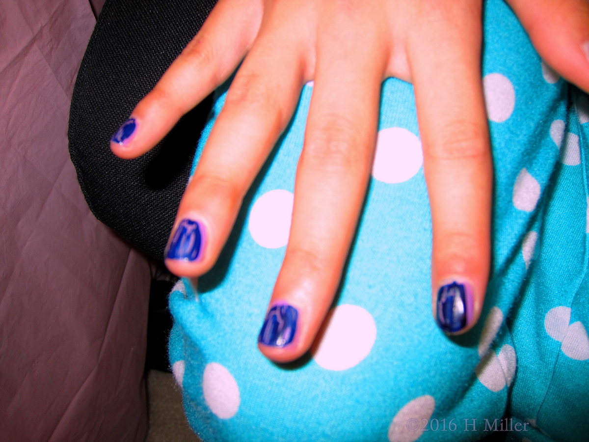 Cute Purple Home Girls Spa Manicure