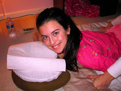 Having Fun During Her Kids Massage Having Fun During Her Kids Massage