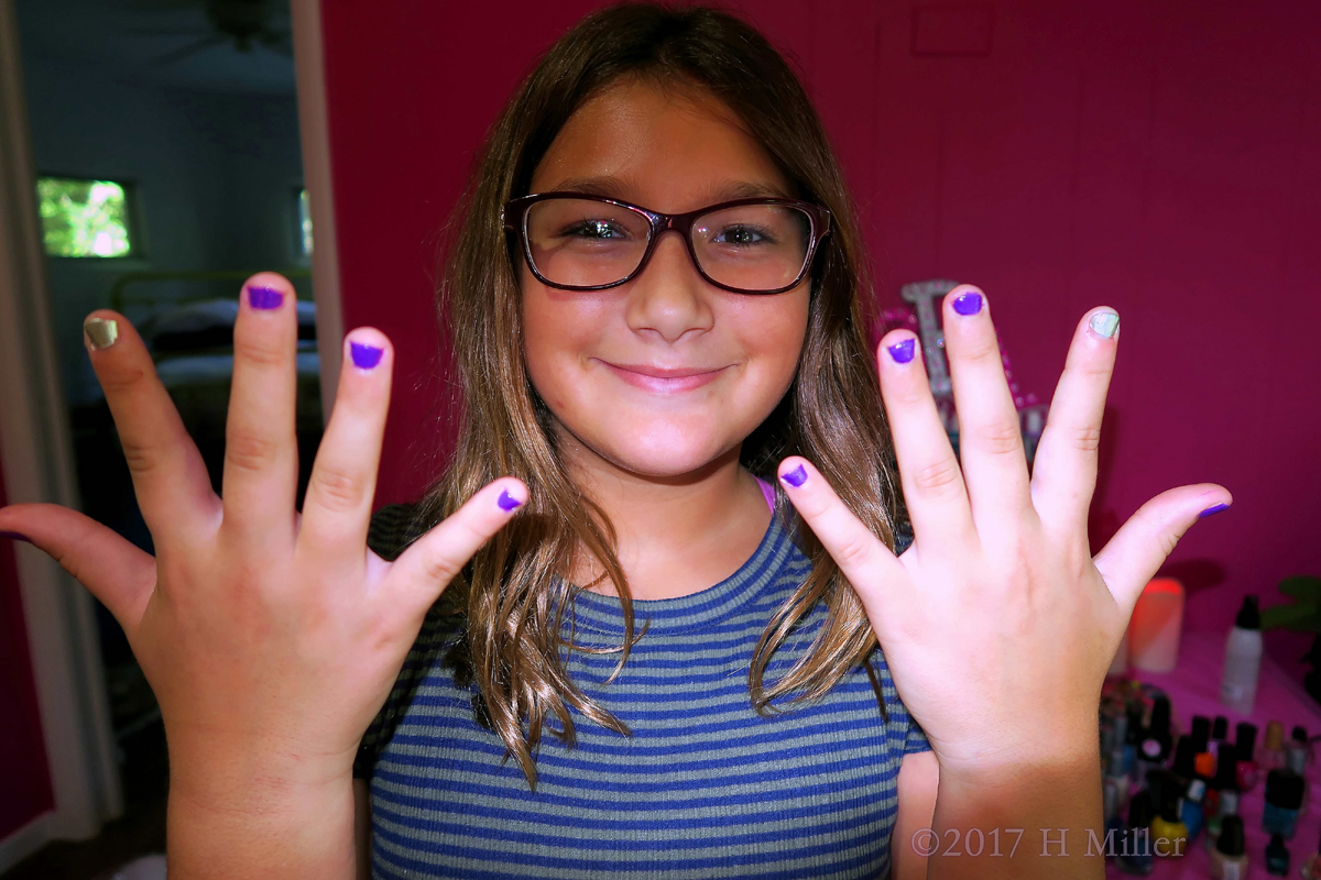 The Coolest Kids Manicure In Town! 