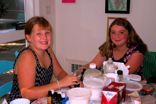 Charlie Helping Her Friend Make Scrubs And Soaps Kids Crafts Charlie Helping Her Friend Make Scrubs And Soaps Kids Crafts