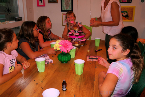 Passing Around The Juice And Refreshments During Birthday Cake! Passing Around The Juice And Refreshments During Birthday Cake!