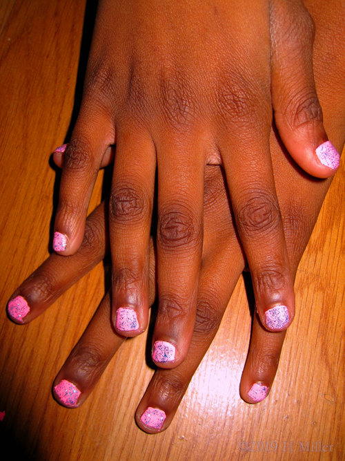 Light Pink Girls Mani With Sparkles