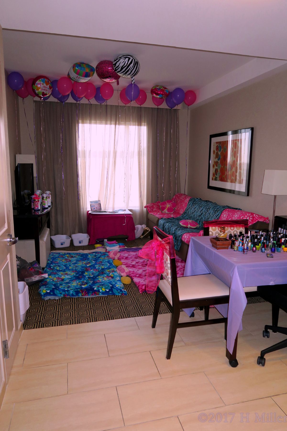 Birthday Ballons With Mani And Facial Arrangement, Perfect For Cynaya's Kids Spa Party. 