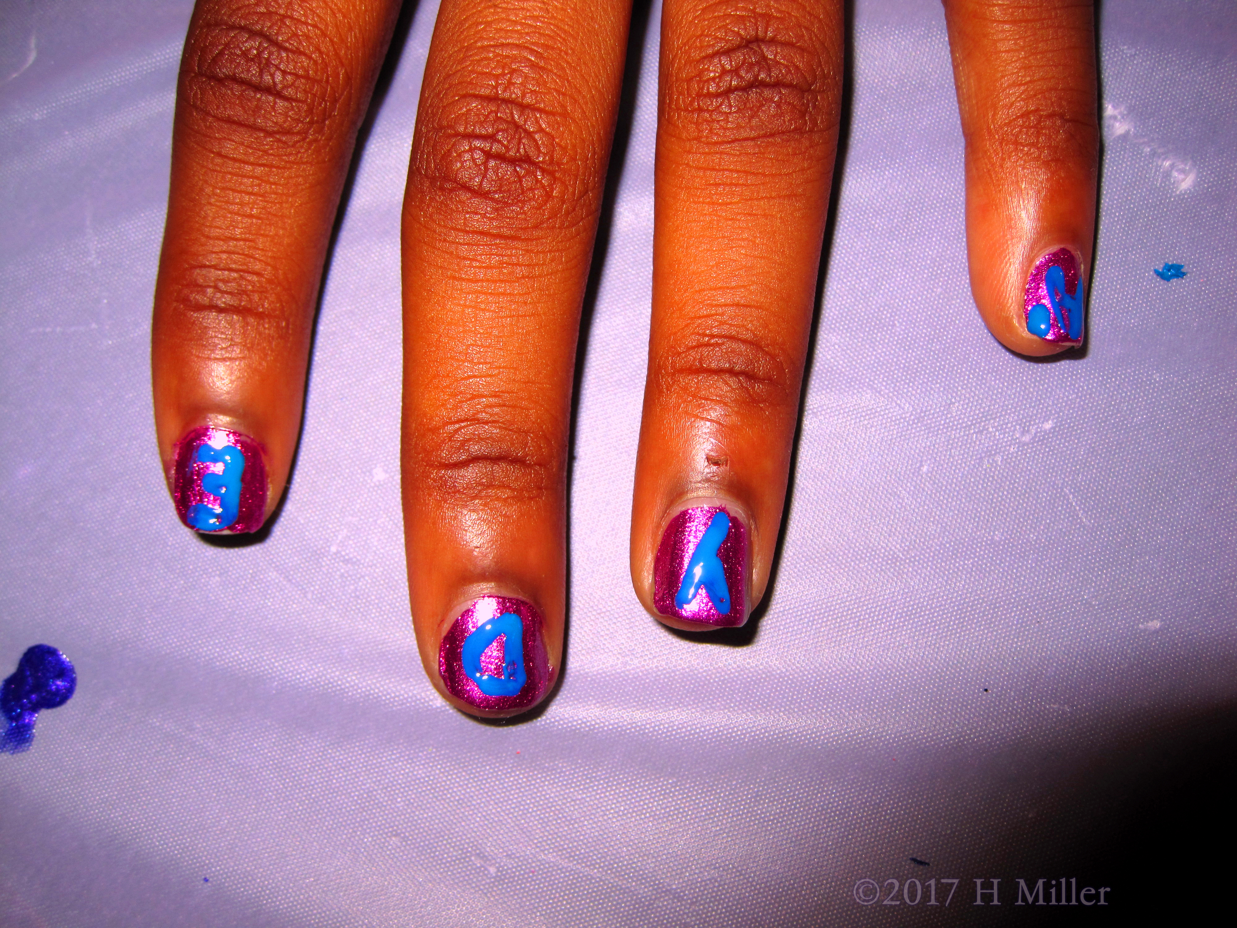 Alphabet Nail Art Is Really Cool! Alphabet Nail Art Is Really Cool!