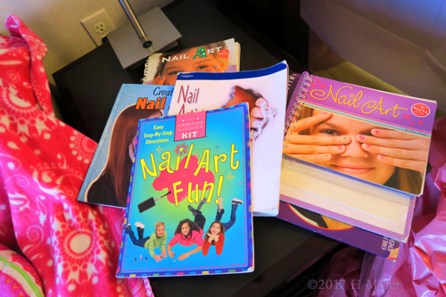 Attractive Nail Art Books For Kids To Explore! Attractive Nail Art Books For Kids To Explore!