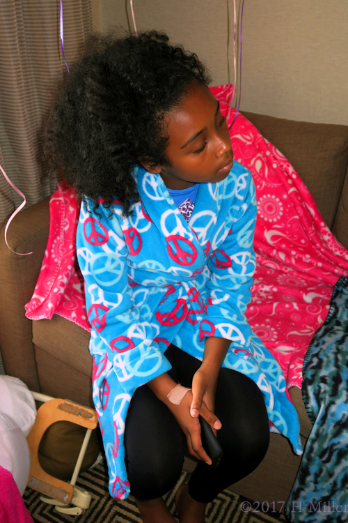 Chilling Picture From The Kids Spa! Chilling Picture From The Kids Spa!