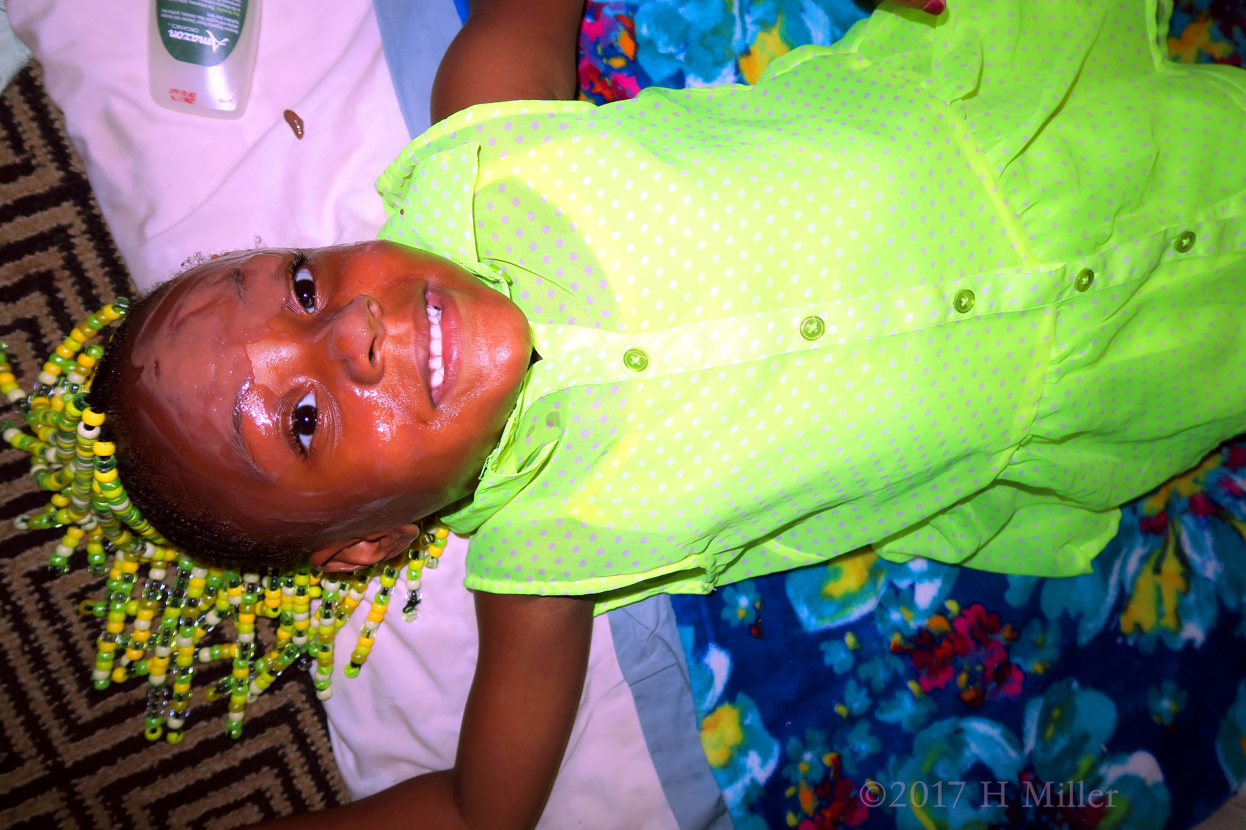 One More Cheerful Pic During Her Kids Facial! One More Cheerful Pic During Her Kids Facial!