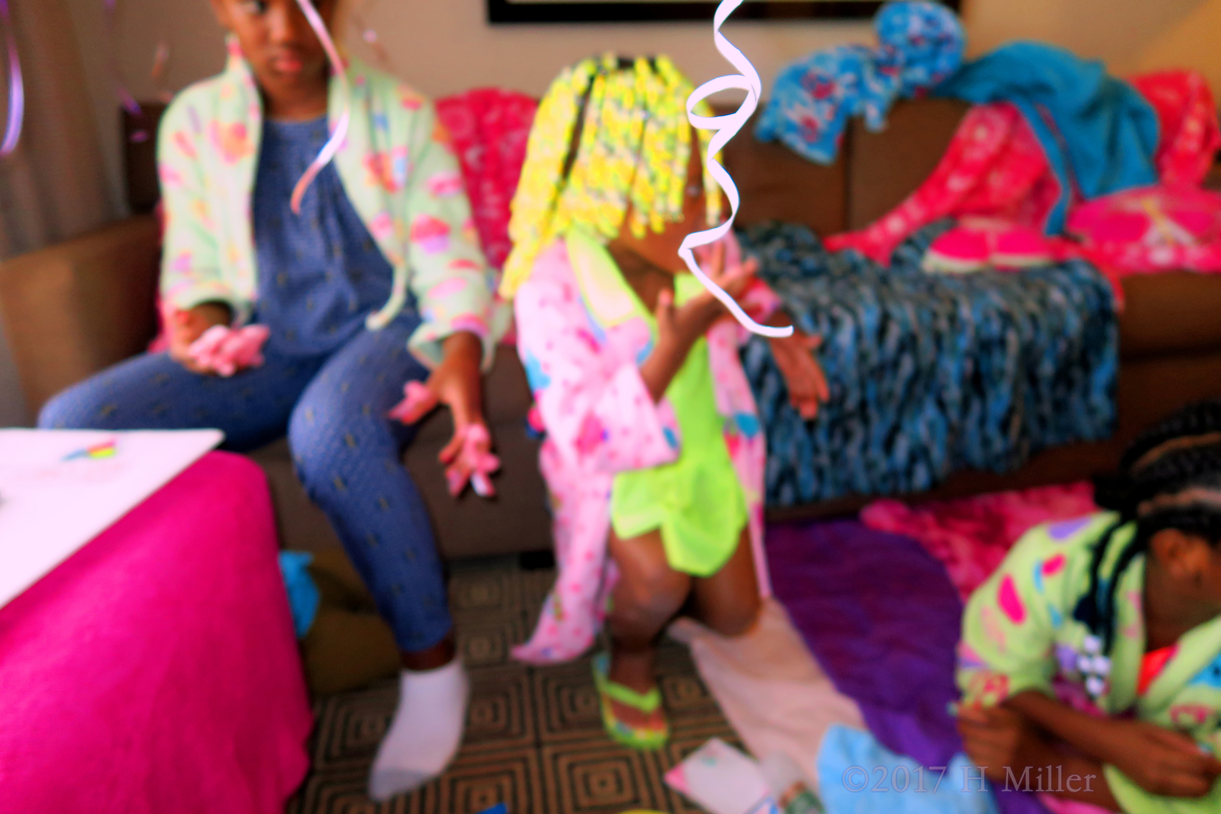 Super Cool Action Pic Of The Fun Going On At The Kids Spa Party! Super Cool Action Pic Of The Fun Going On At The Kids Spa Party!