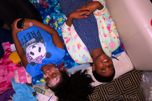 One Gets The Facial For Girls, While Her Friend Is Waiting For Her Turn. One Gets The Facial For Girls, While Her Friend Is Waiting For Her Turn.