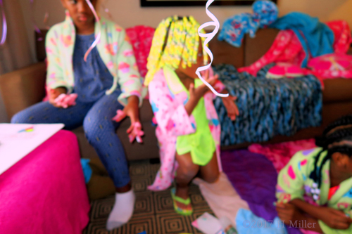 Super Cool Action Pic Of The Fun Going On At The Kids Spa Party! Super Cool Action Pic Of The Fun Going On At The Kids Spa Party!