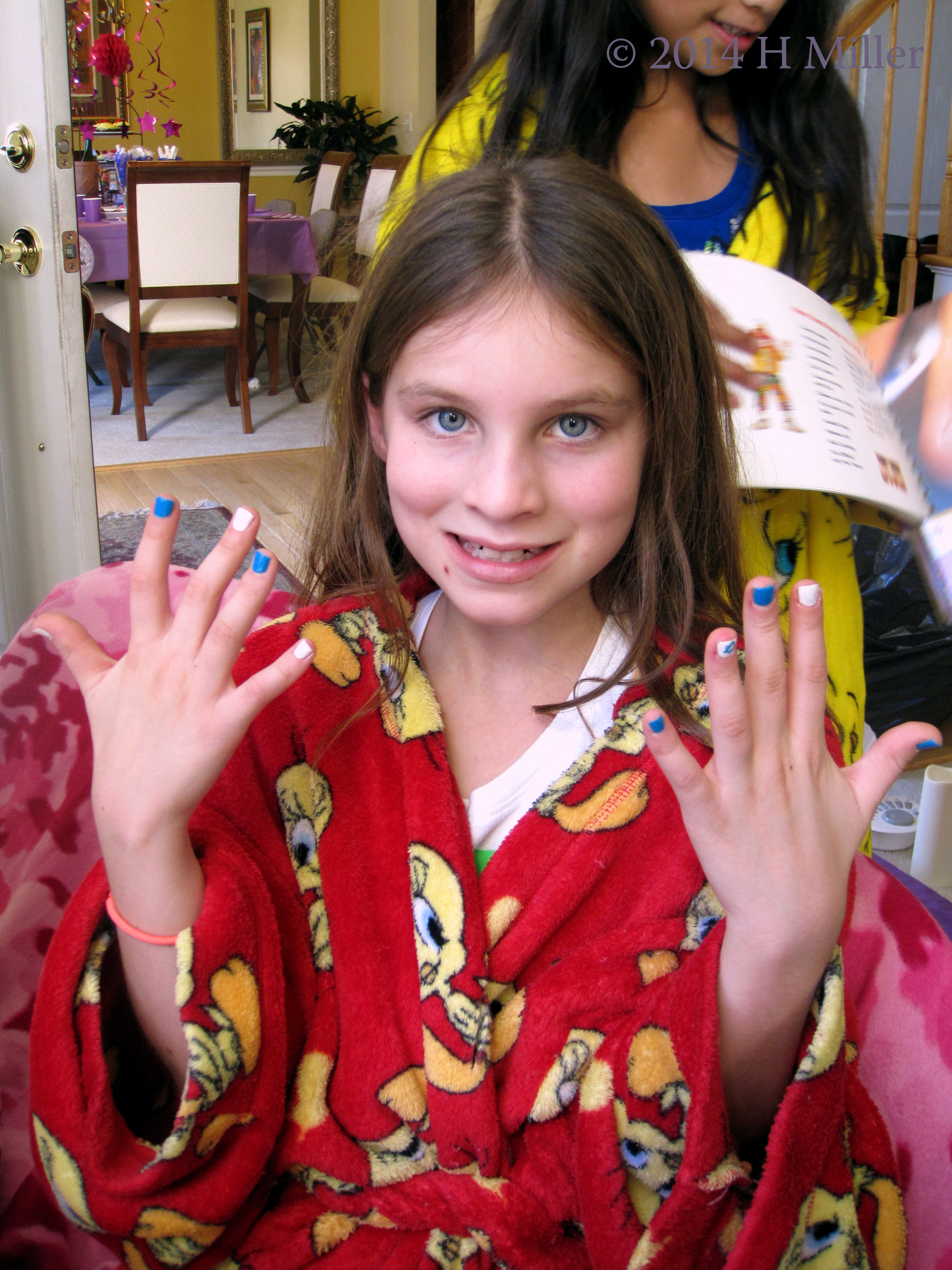 Another Happy Mini Mani Customer! Another Happy Mini Mani Customer!