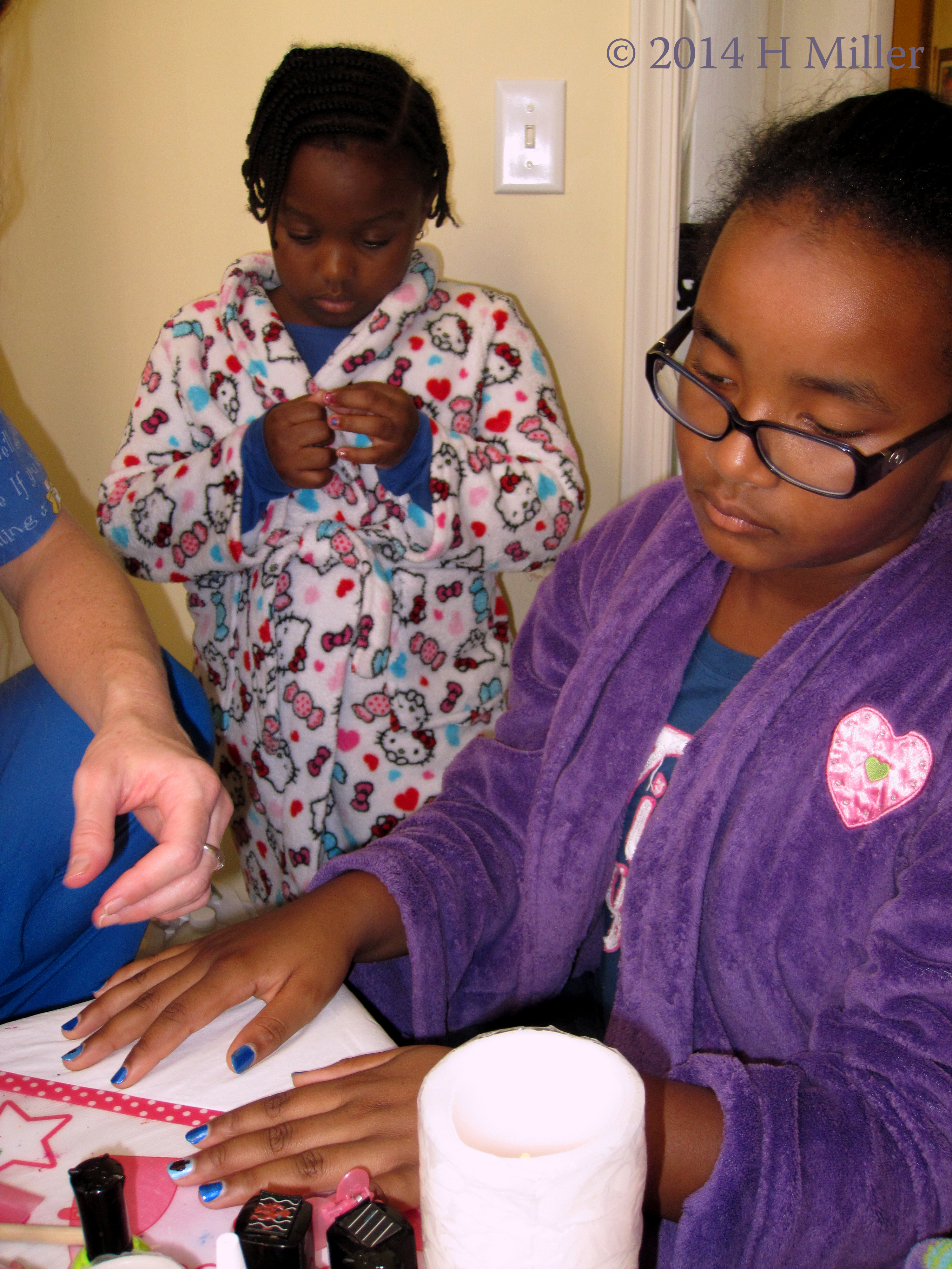 Mancures For kids In Progress. Mancures For kids In Progress.