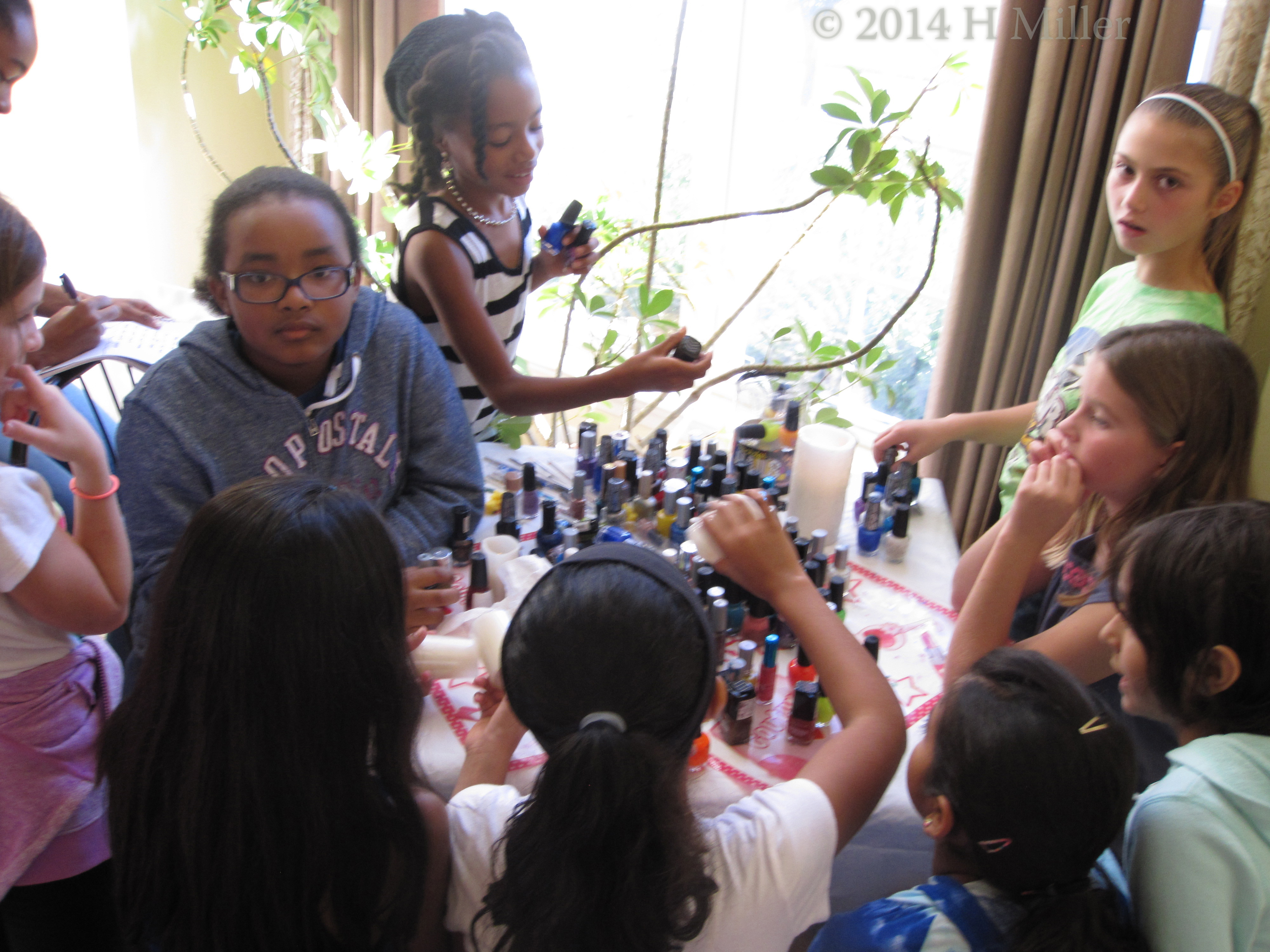 The Girls Checking Out The Polishes The Girls Checking Out The Polishes