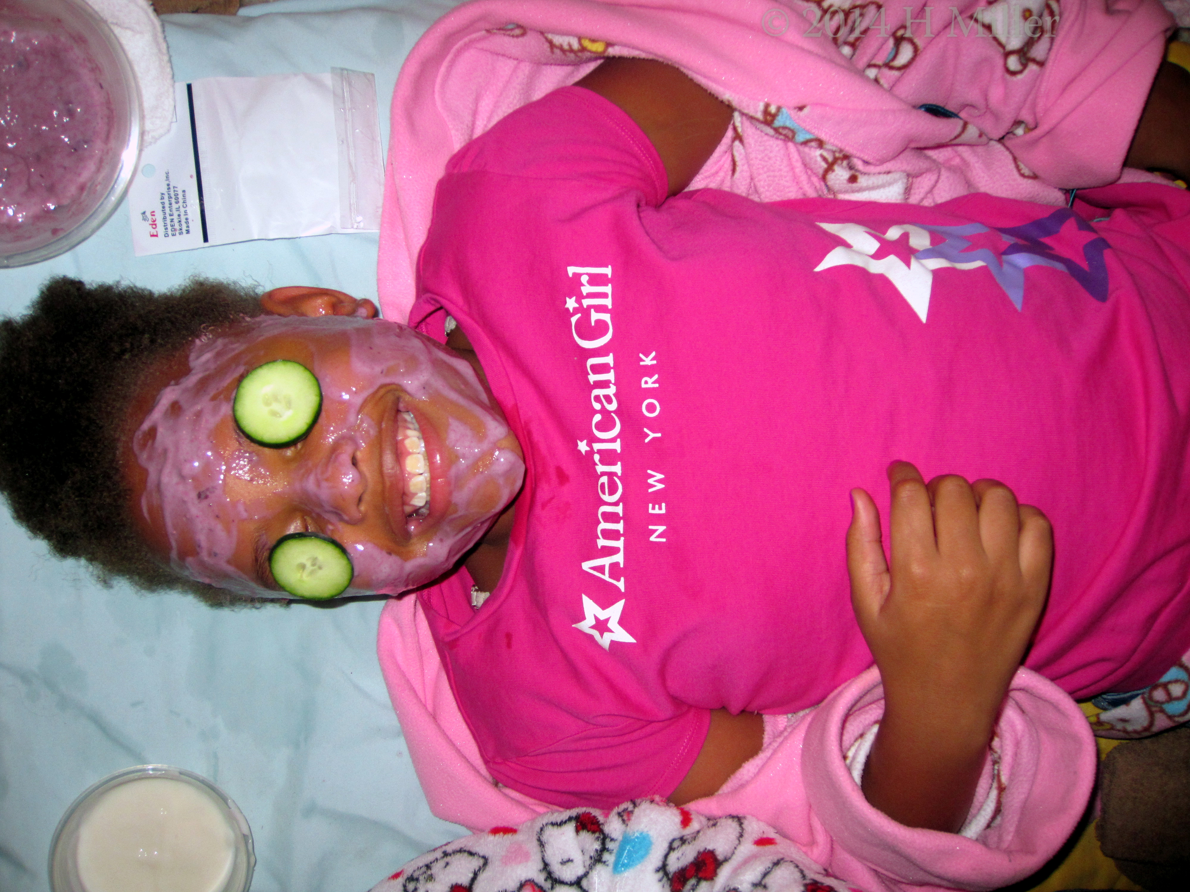 Kids Spa Facial With Blueberry Green Clay Yogurt Mask 