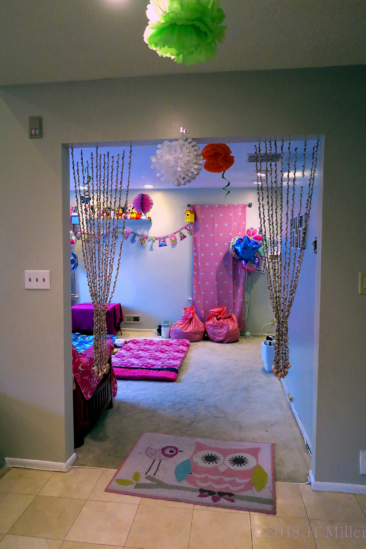 Awesome Gateway To The Kids Spa Party Room! 