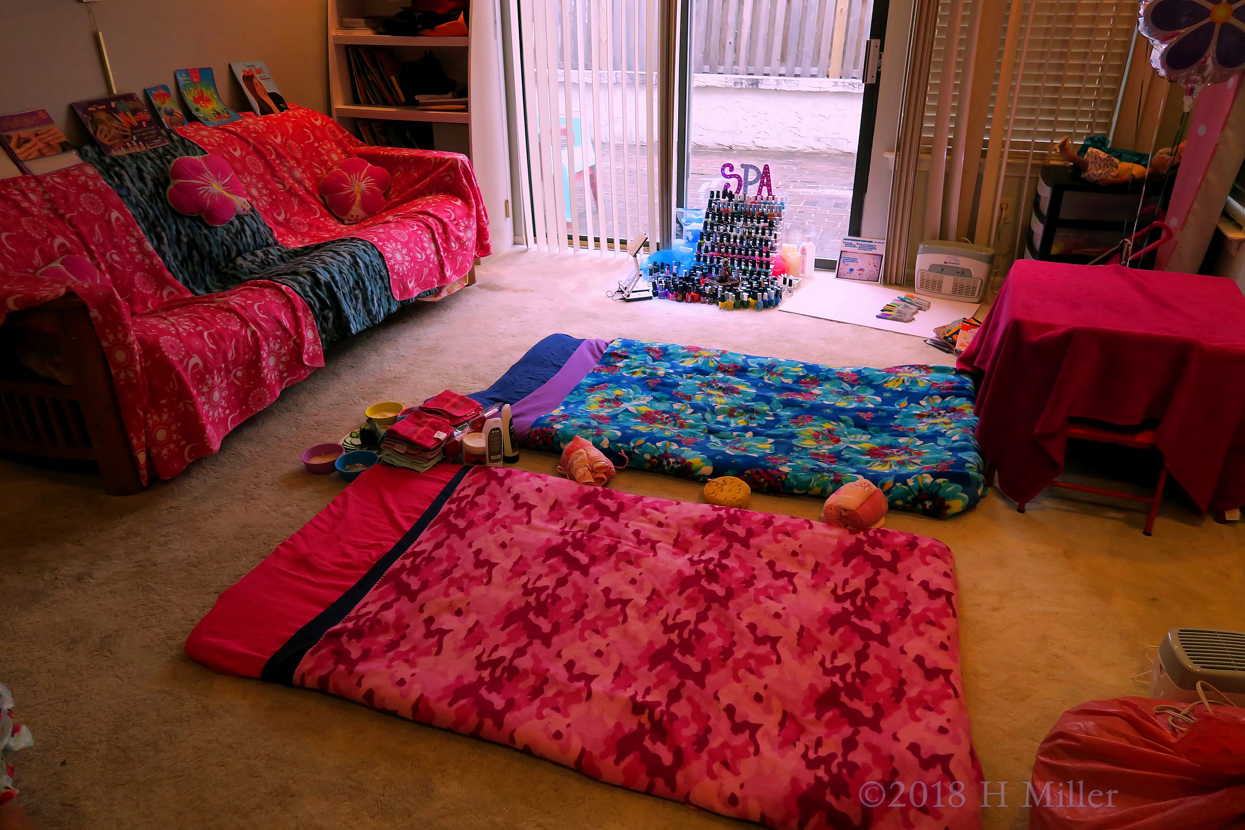 Kids Spa Venue Ready For The Girls To Enjoy! Kids Spa Venue Ready For The Girls To Enjoy!