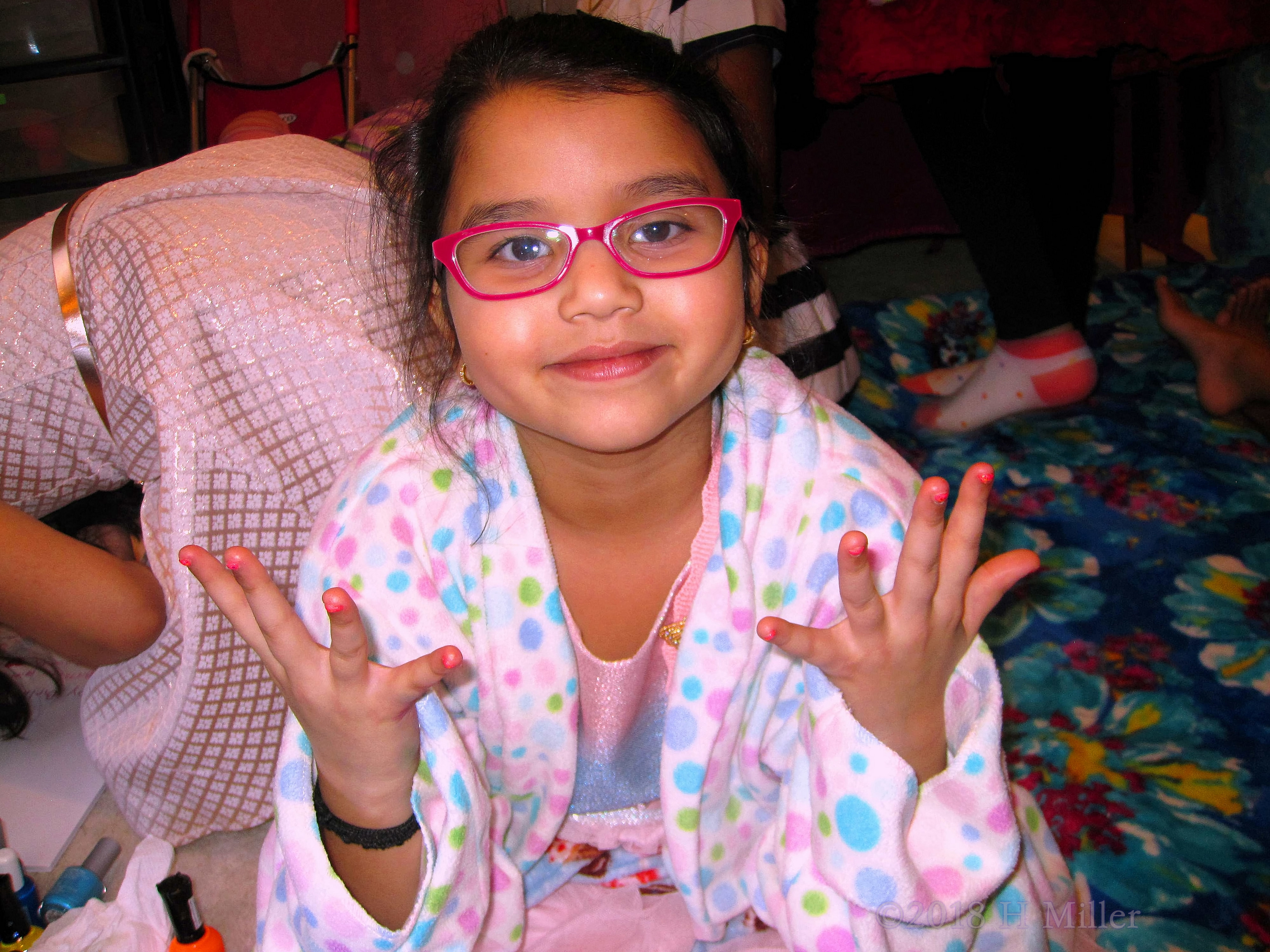 Spa Party Guest Shows Her Girls Manicure Off! Spa Party Guest Shows Her Girls Manicure Off!