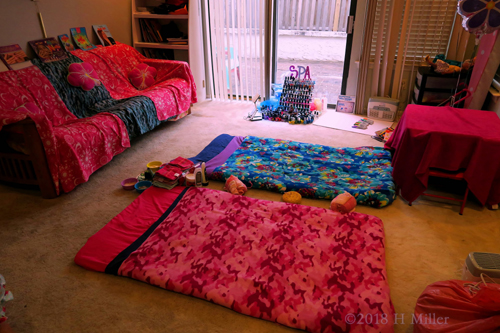 Kids Spa Venue Ready For The Girls To Enjoy! Kids Spa Venue Ready For The Girls To Enjoy!