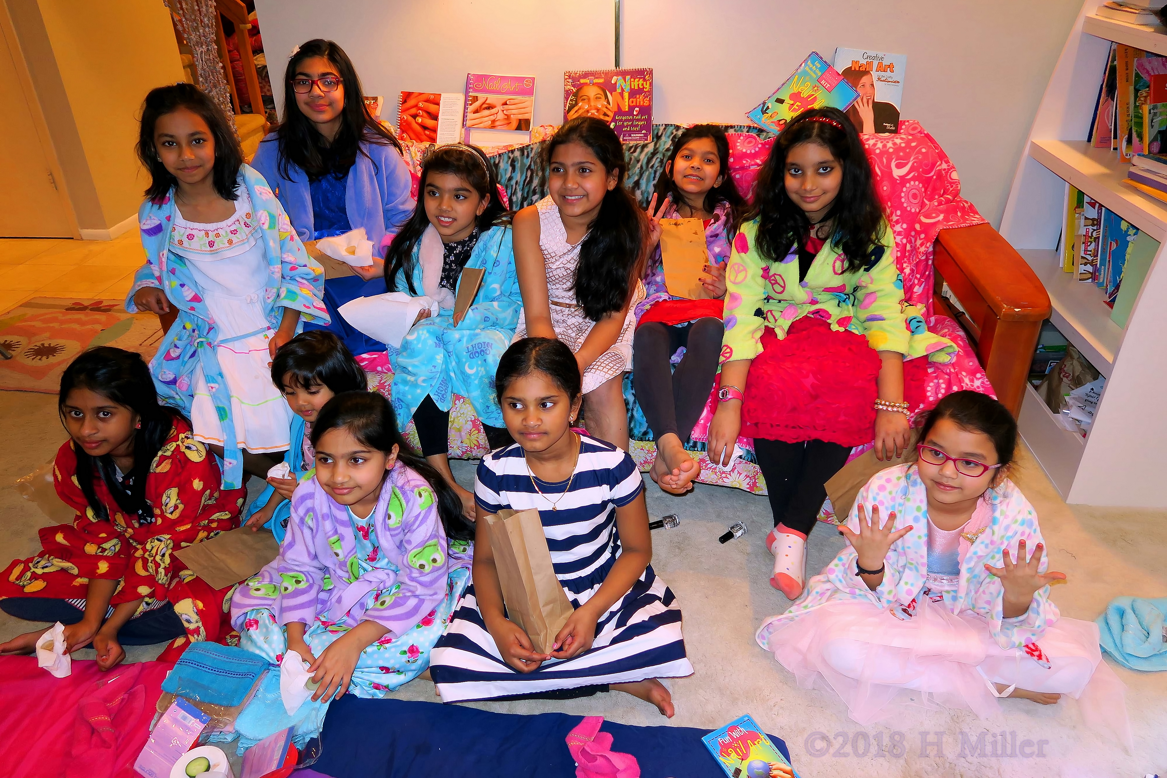 All The Girls Pose With Smiling Faces At The Spa For Kids! All The Girls Pose With Smiling Faces At The Spa For Kids!