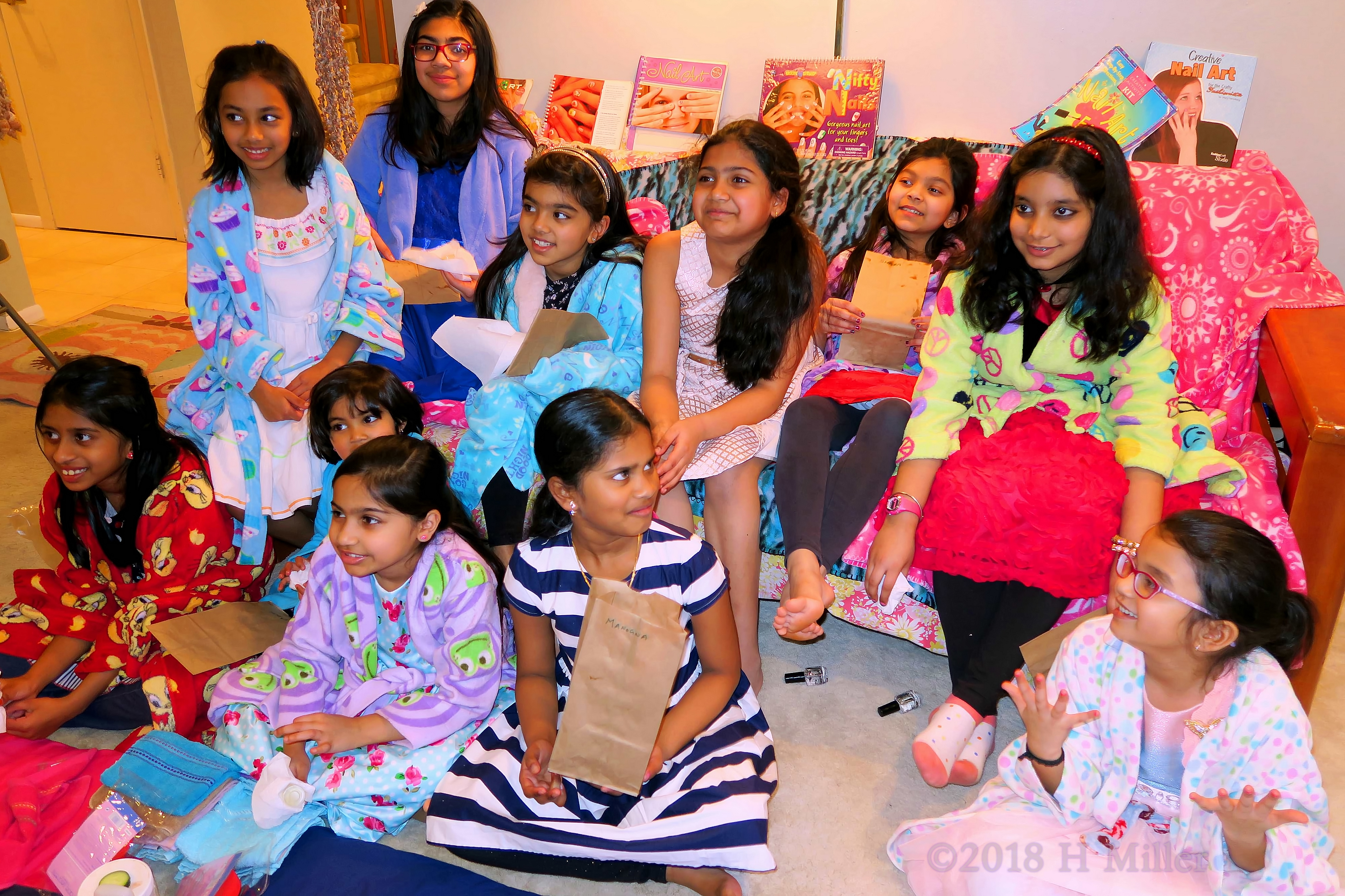 Darshini And Her Friends Pose For Another Group Photo! Darshini And Her Friends Pose For Another Group Photo!