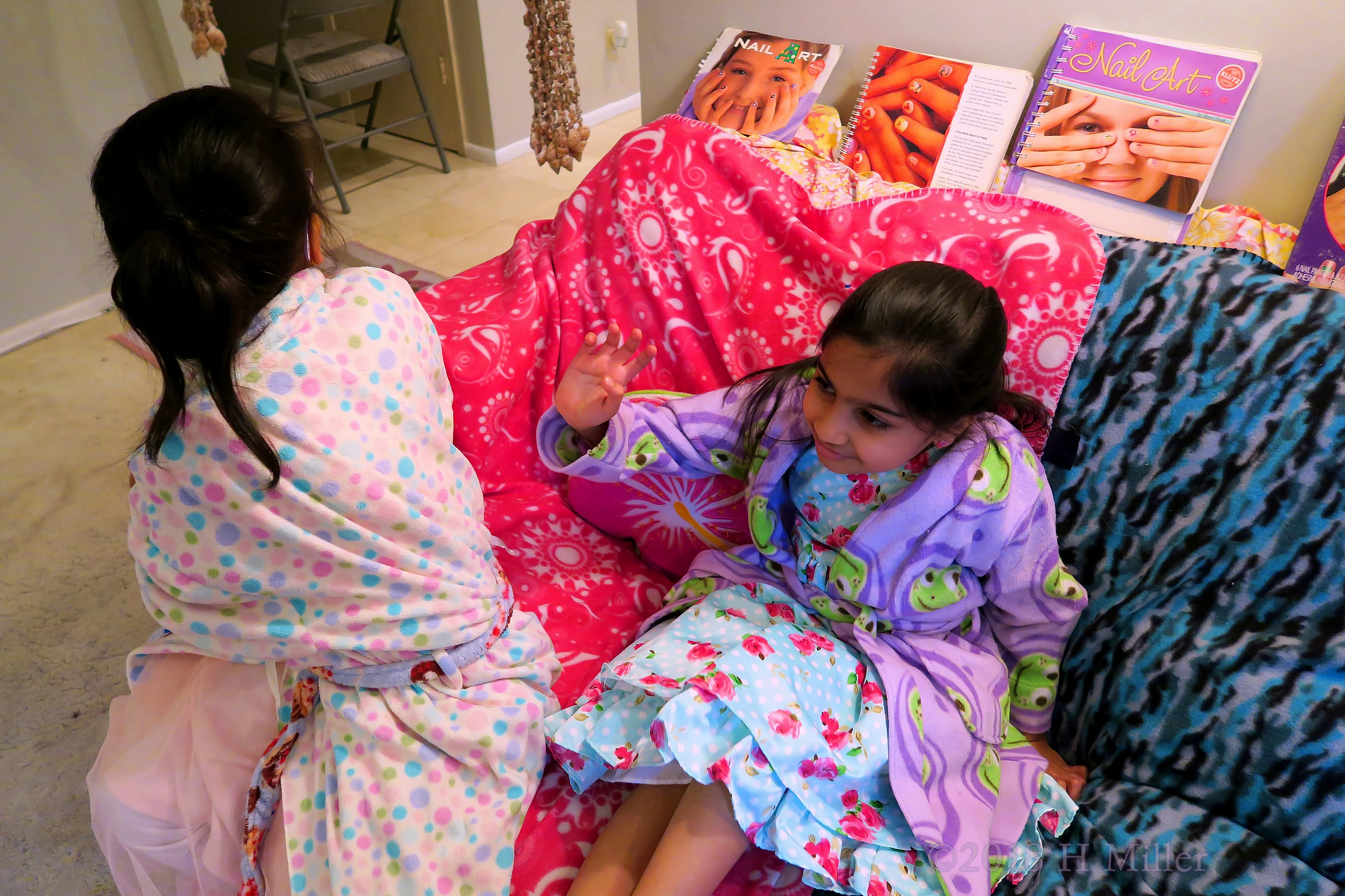 Having Fun On The Spa Couch! Having Fun On The Spa Couch!