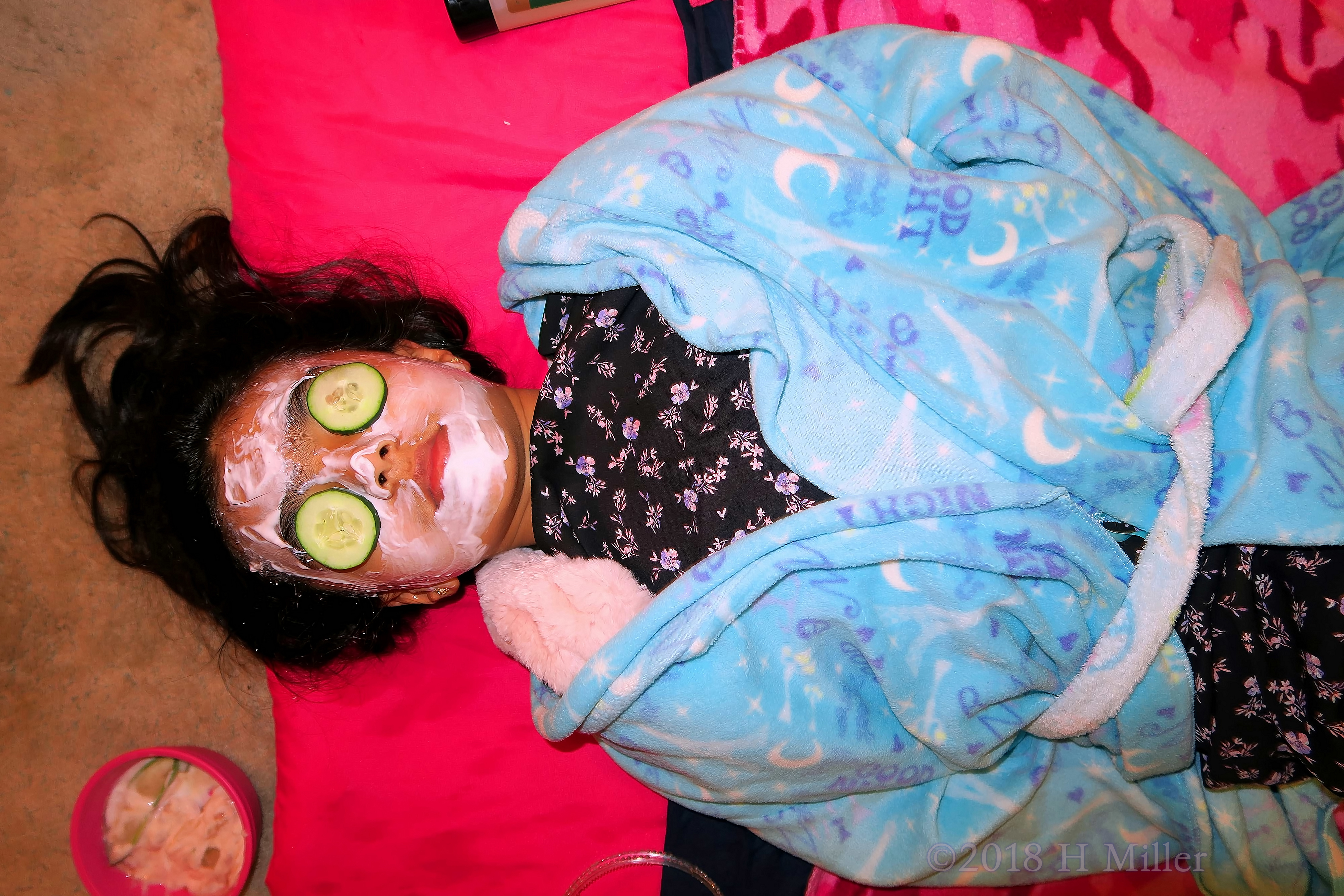 With Cukes Over Her Eyes And The Girls Facial Masque, She Relaxes! 