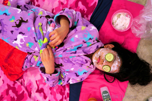 How Fun Are The Kids Facials! How Fun Are The Kids Facials!