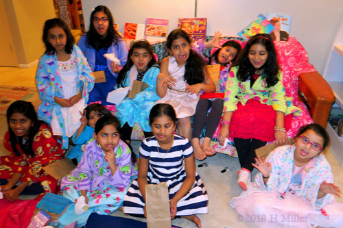 Silly Faces Kids Spa Pic!! Silly Faces Kids Spa Pic!!