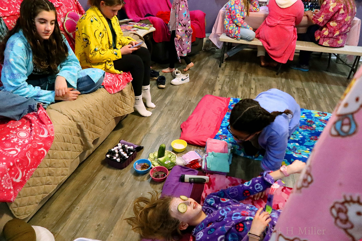 Spa Party For Girls Desiree's 12th Birthday 