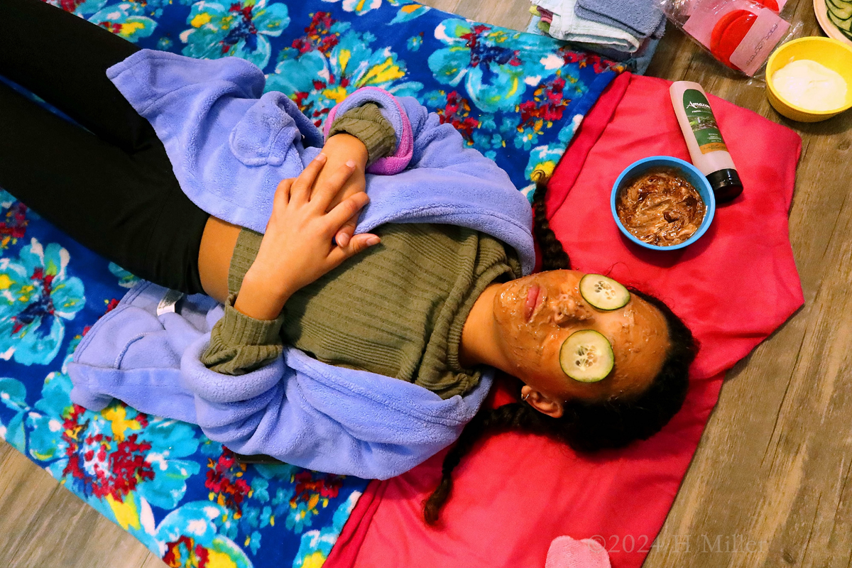 Spa Party For Girls Desiree's 12th Birthday 