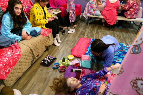 Spa Party For Girls Desiree's 12th Birthday