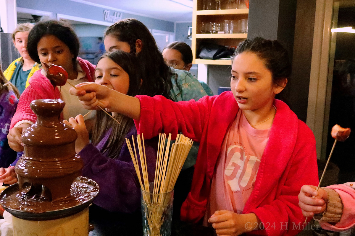 Spa Party For Girls Desiree's 12th Birthday 