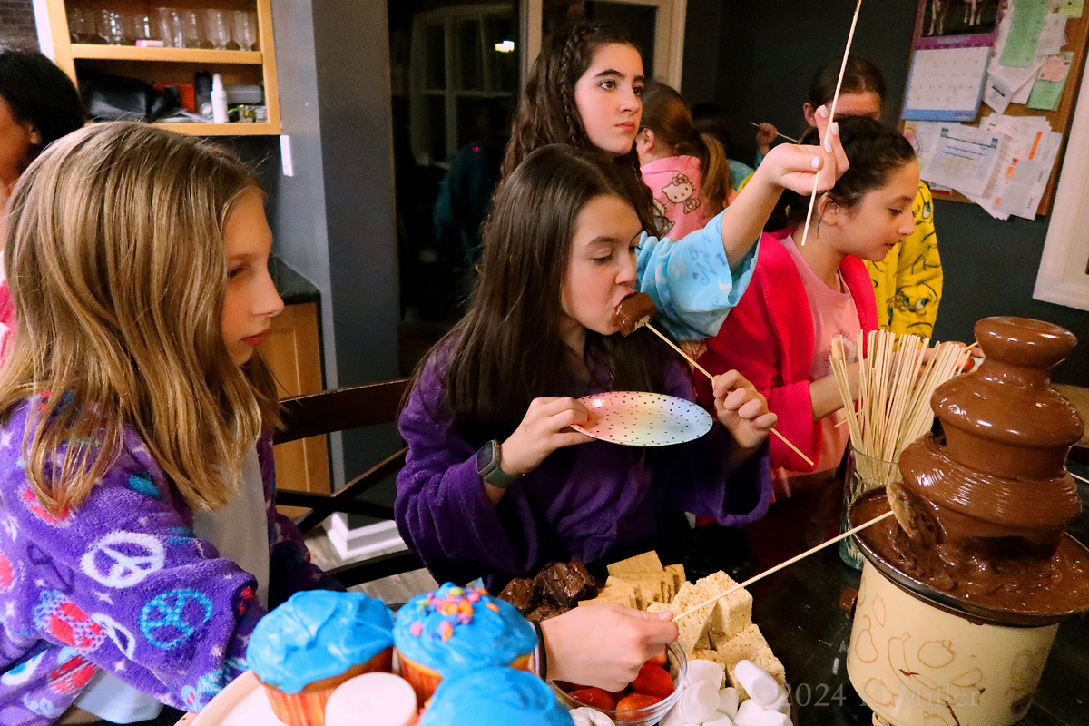 Spa Party For Girls Desiree's 12th Birthday 