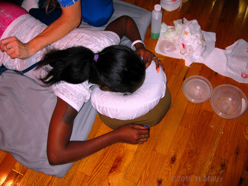 A Quick Massage For A Mommy A Quick Massage For A Mommy