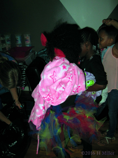 Putting On Cute Spa Robe Putting On Cute Spa Robe