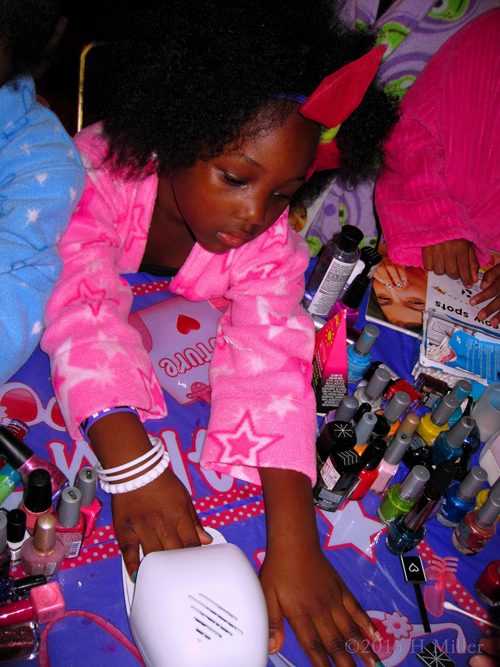 She's Excited For Her Home Kids Spa Mini Mani With Nail Dryers! She's Excited For Her Home Kids Spa Mini Mani With Nail Dryers!