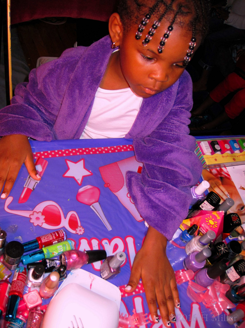 Getting Her Manicure Done At Home! Getting Her Manicure Done At Home!