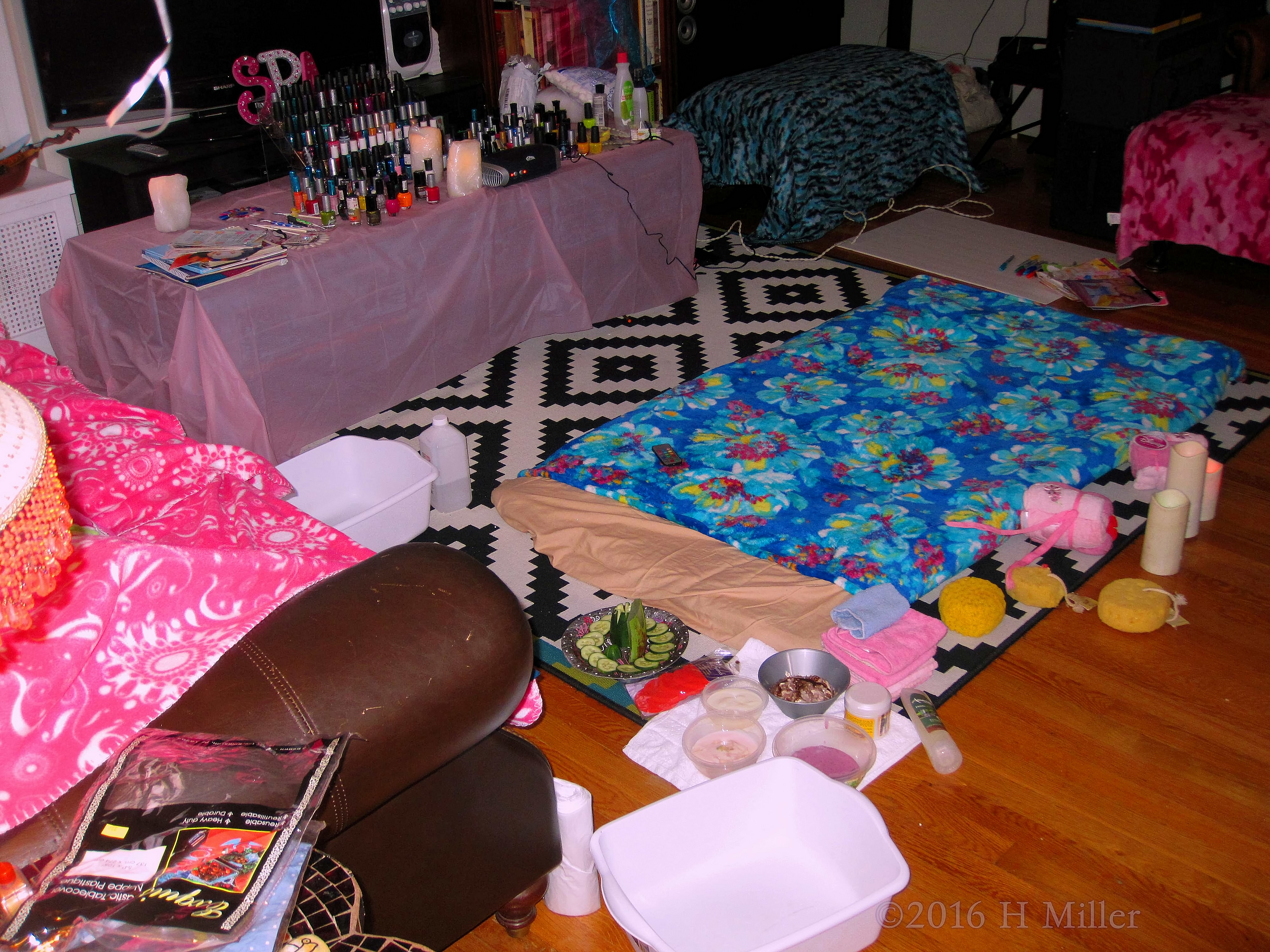 Her Home Is A Spa! Her Home Is A Spa!