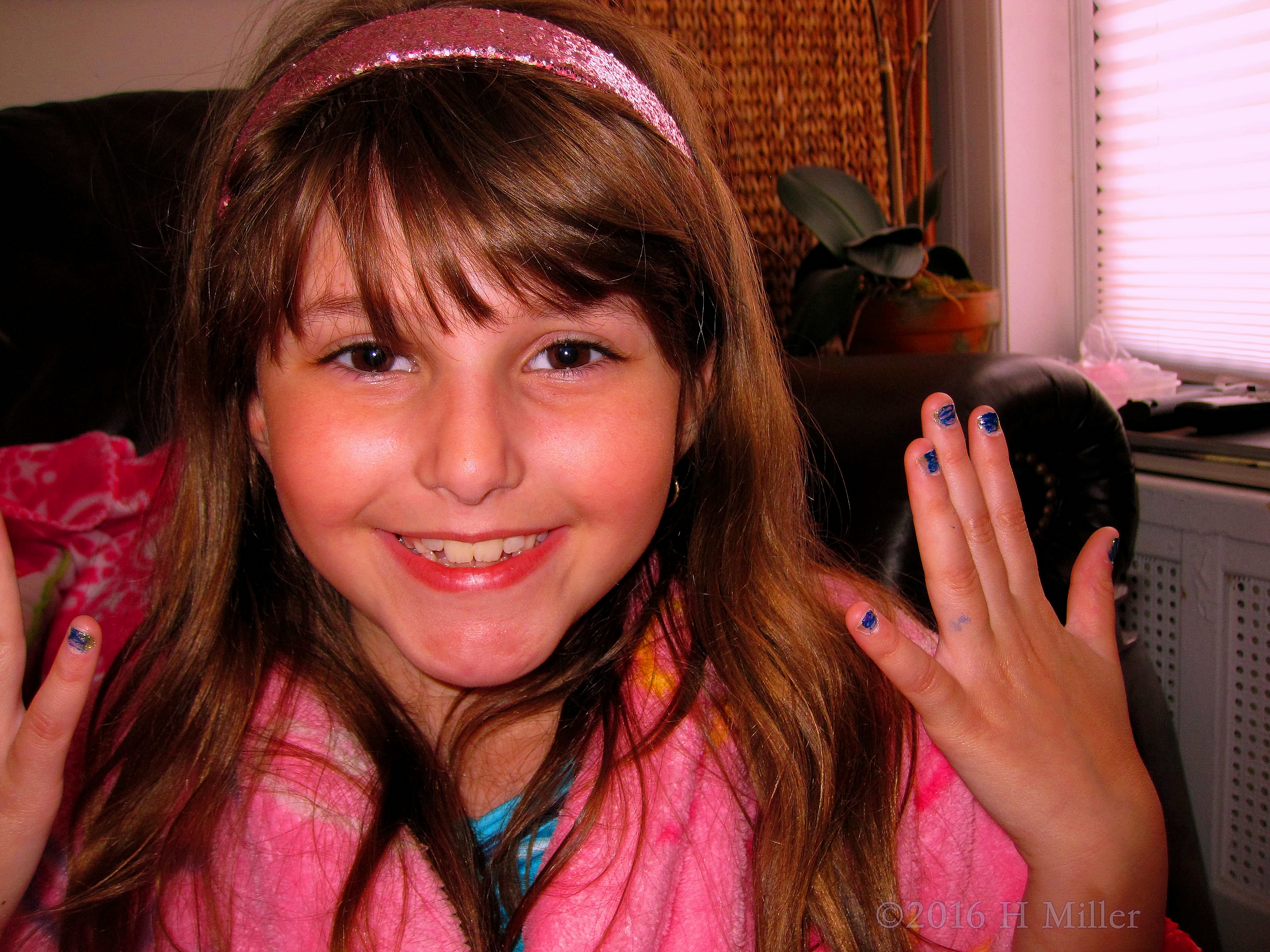 She Loves Her Kids Spa Mini Mani! She Loves Her Kids Spa Mini Mani!