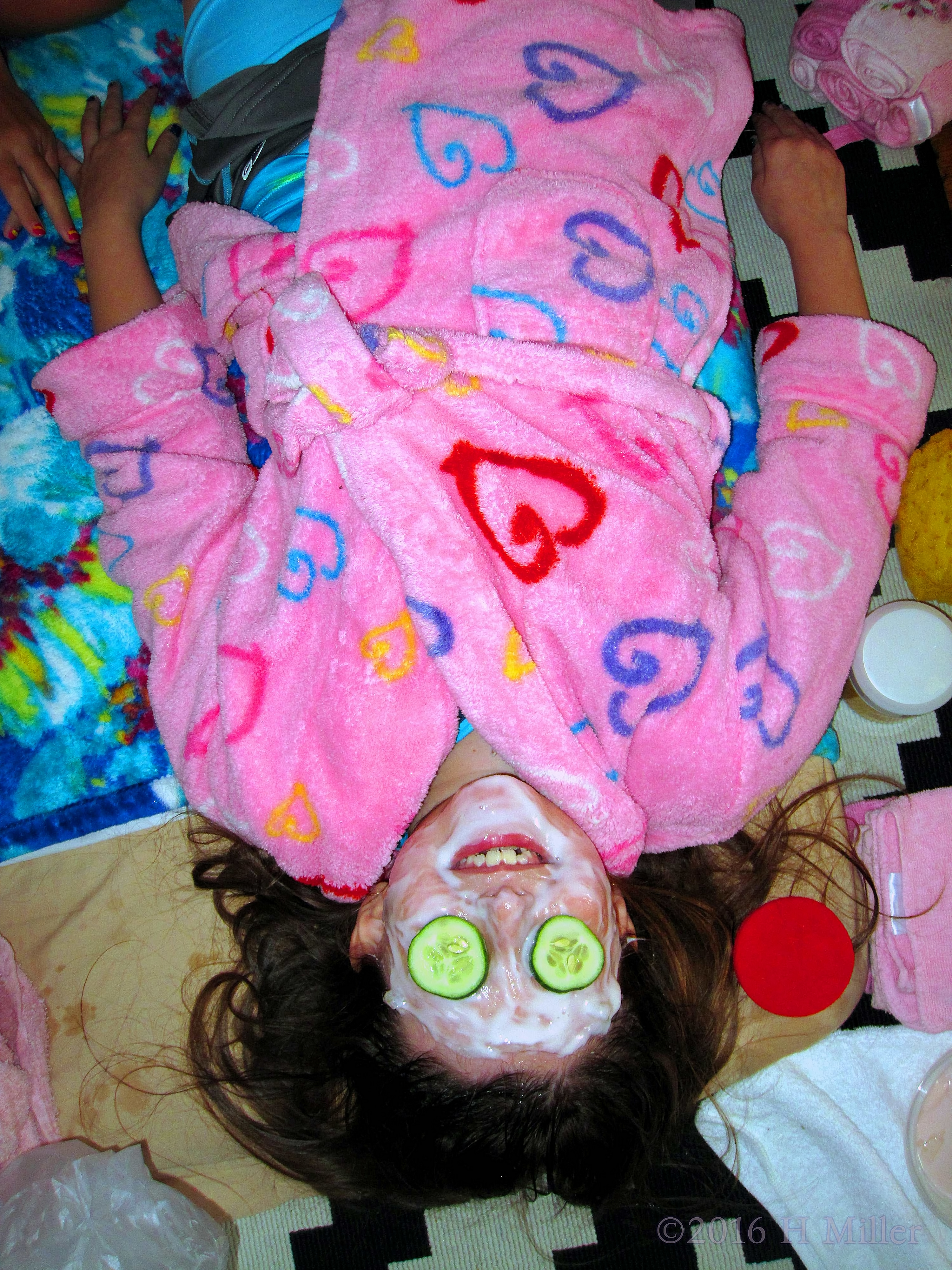 She's Loving Kids Facials! She's Loving Kids Facials!