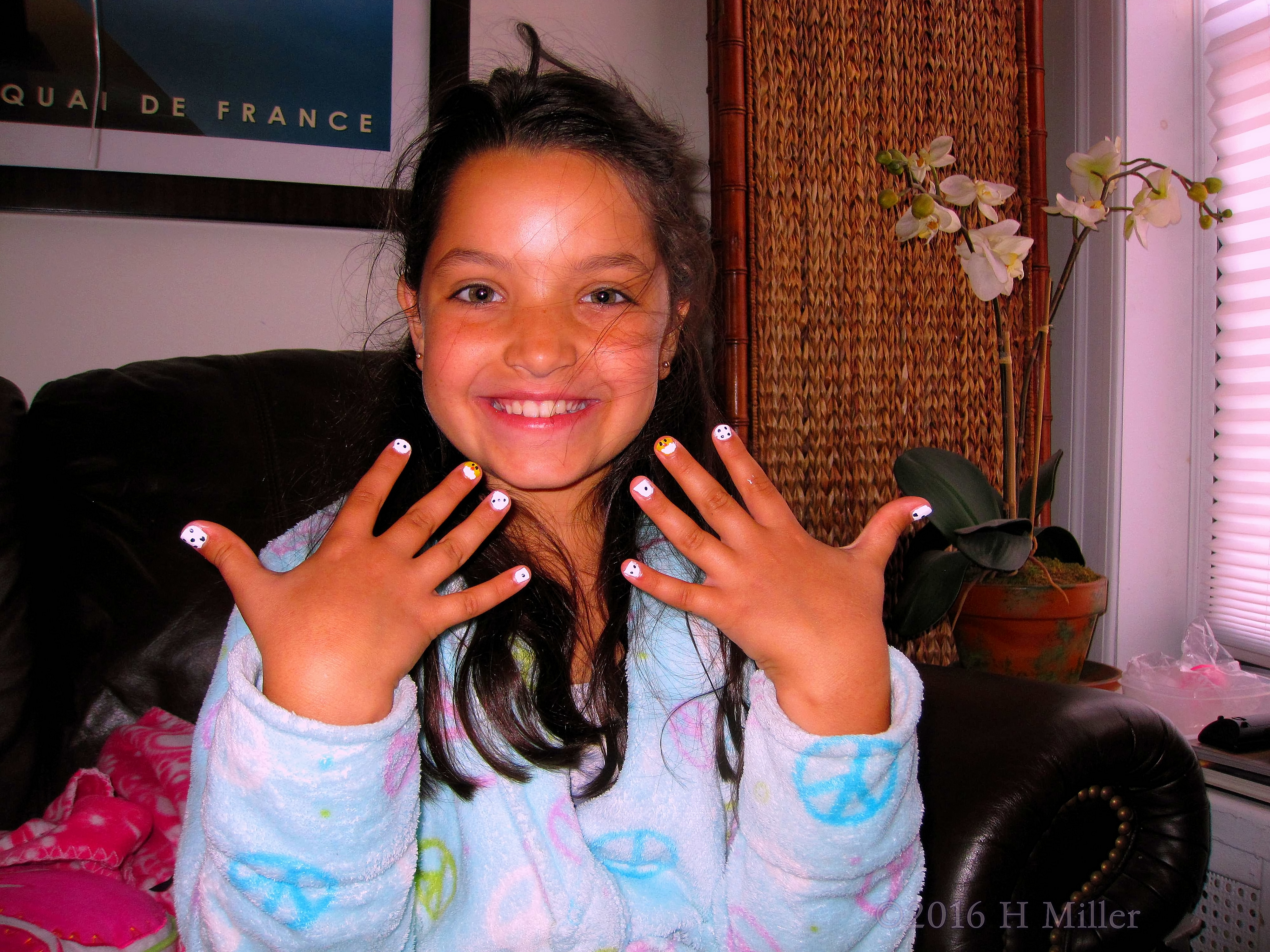 She LOVES Her Kids Mini Mani. She LOVES Her Kids Mini Mani.