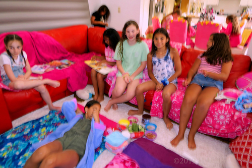 Eli's Spa Party For Girls At Home In June 2019 Gallery 1