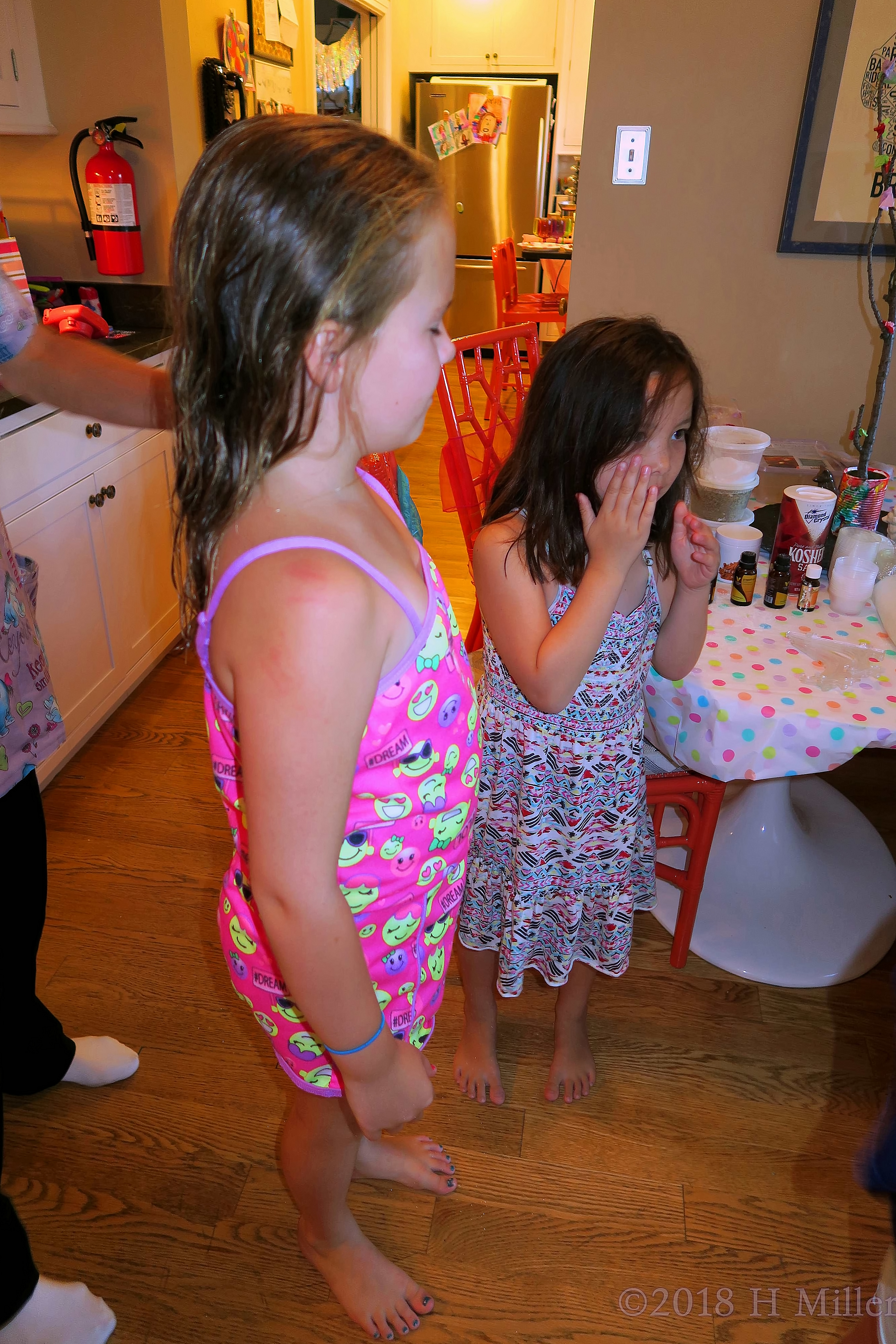 Enjoying Fun Times At The Kids Spa Party! Enjoying Fun Times At The Kids Spa Party!